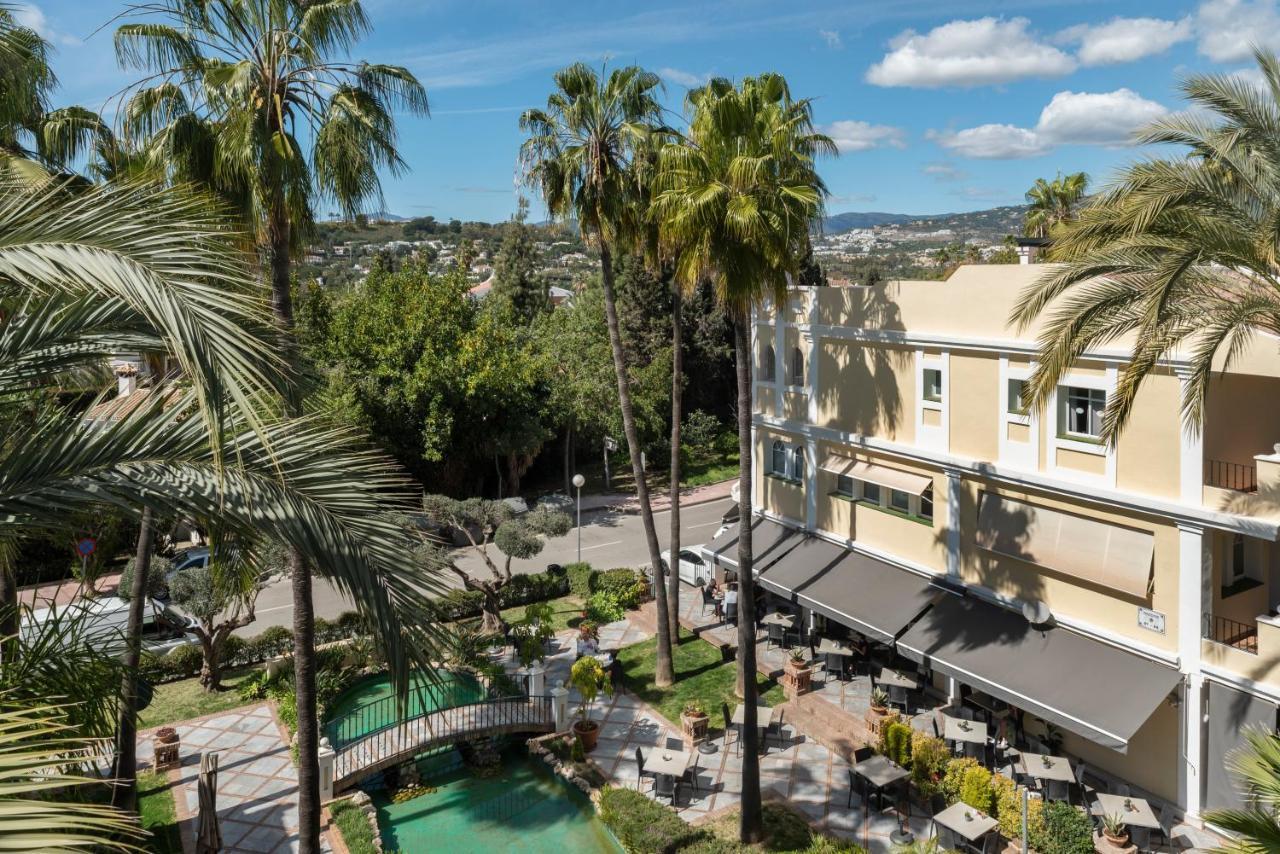 Bright 2 Bedroom With Parking Space And Swimming Pools In Aloha Gardens Appartamento *